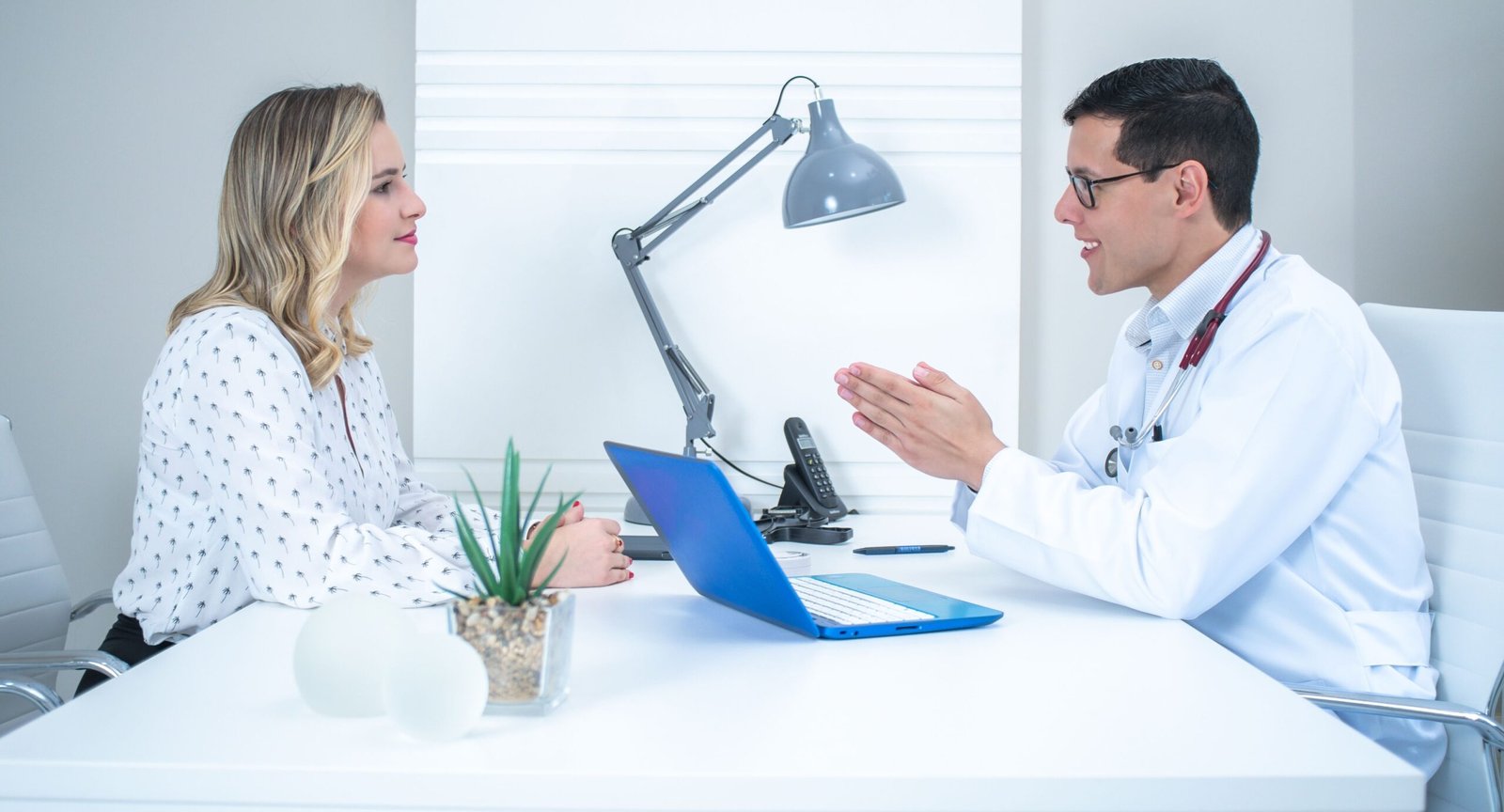 Top Benefits of Outsourcing Revenue Cycle Management (RCM) Services for Healthcare Providers